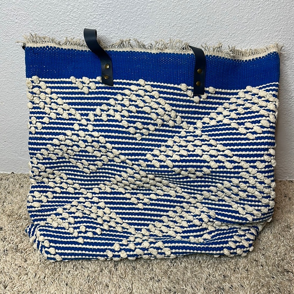 Coco + Carmen Tote bag *NEW*